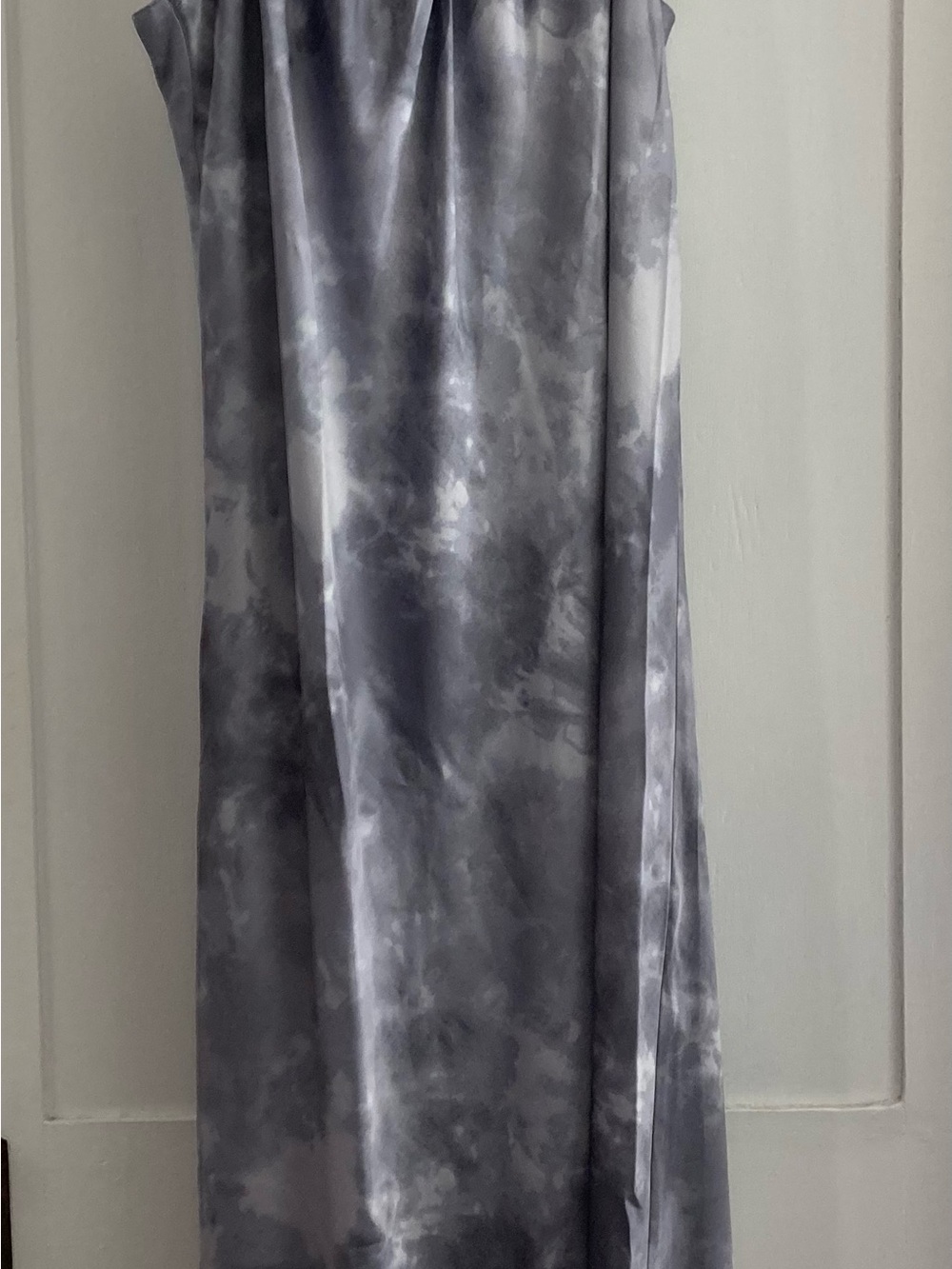 Women’s Tie-Dye Satin Maxi Skirt in Gray